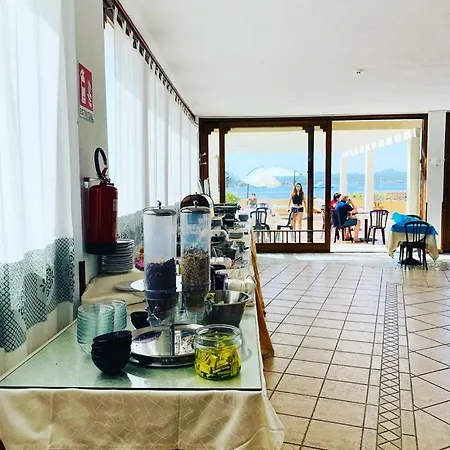 Hotell Miralonga 3*