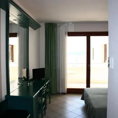 Miralonga 3* La Maddalena (Sassari)