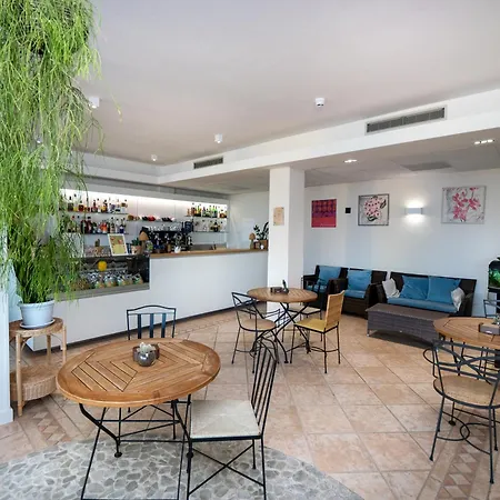 Miralonga Hotel La Maddalena (Sassari)