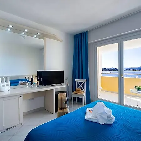 Miralonga 3* La Maddalena (Sassari)