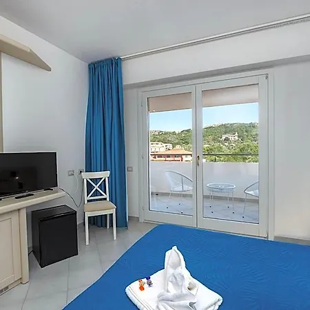 Miralonga Hotel 3*