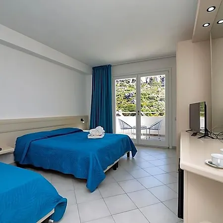 Miralonga 3* La Maddalena (Sassari)